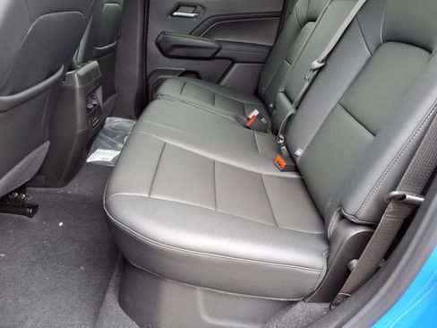 New 2025 GMC Canyon Elevation w/ Convenience Package image 10