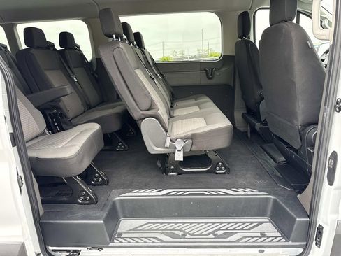 Used 2024 Ford Transit 350 XLT RWD image 19
