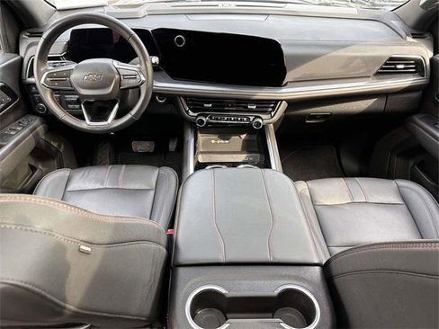 Used 2025 Chevrolet Suburban RST w/ Sun And Tow Package image 14