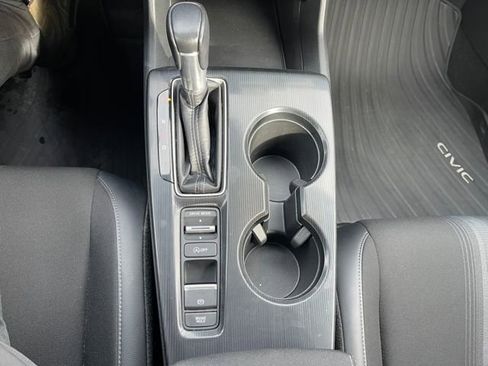 Used 2023 Honda Civic Sport image 30