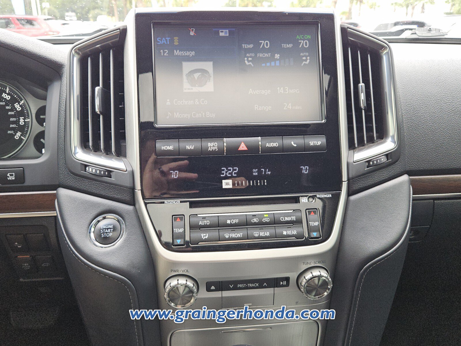 Used 2019 Toyota Land Cruiser w/ Four Season Floor Mat Package AWD/4WD image 15