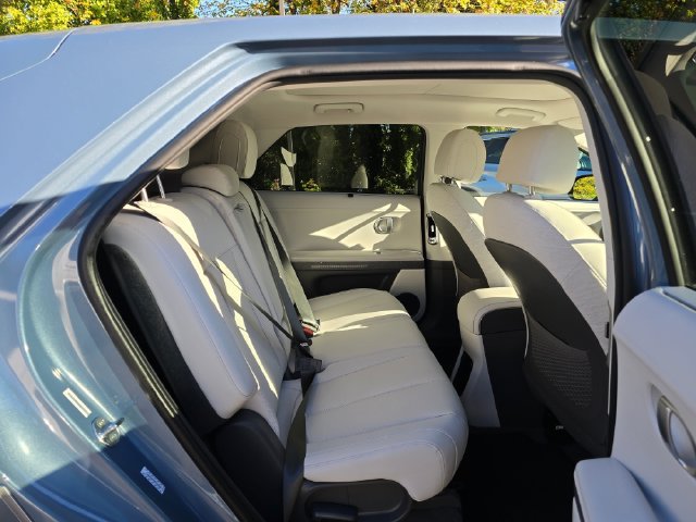 Certified 2023 Hyundai Ioniq 5 Limited AWD/4WD image 12