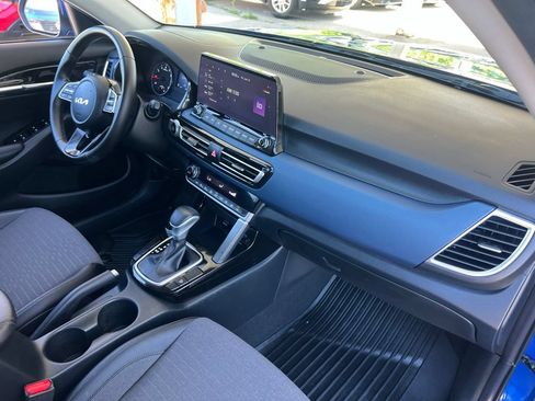 Certified 2023 Kia Seltos S w/ Navigation Package FWD image 20