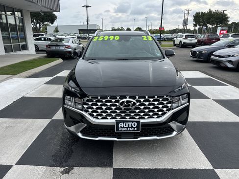 Used 2023 Hyundai Santa Fe SEL w/ Premium Package FWD image 2
