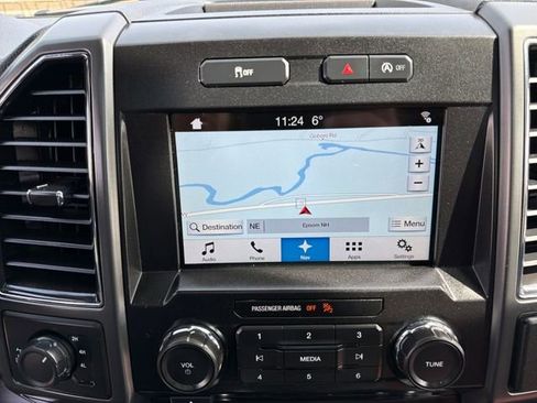 Used 2017 Ford F150 XLT w/ Equipment Group 302A Luxury image 21