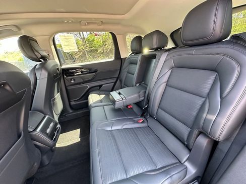 New 2026 Lincoln Nautilus Reserve AWD/4WD image 19