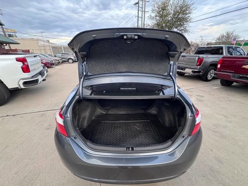 Used 2016 Toyota Corolla S image 25