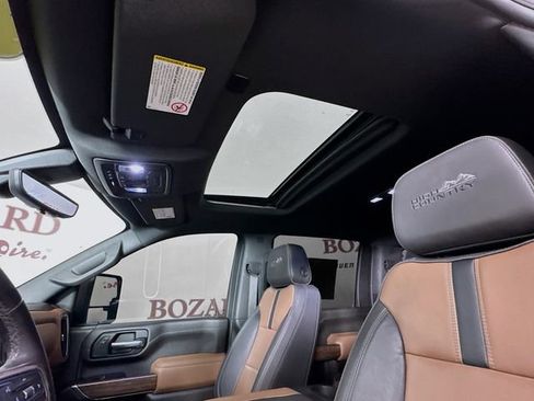 Used 2022 Chevrolet Silverado 3500 High Country image 26