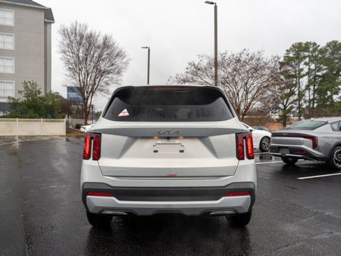New 2026 Kia Sorento LX image 38
