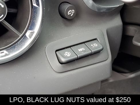 Used 2024 Chevrolet Camaro LT RWD image 10