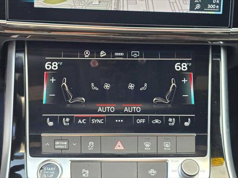 Used 2025 Audi Q8 Premium Plus w/ Premium Plus Package AWD/4WD image 31