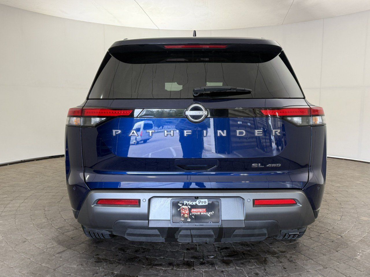 Used 2026 Nissan Pathfinder SL AWD/4WD image 6