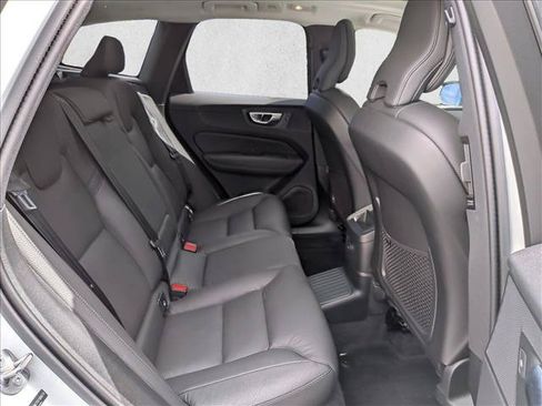 Used 2025 Volvo XC60 T8 Plus w/ Protection Package Premier AWD/4WD image 20