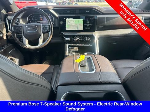 Used 2022 GMC Sierra 1500 Denali w/ Denali Reserve Package image 16