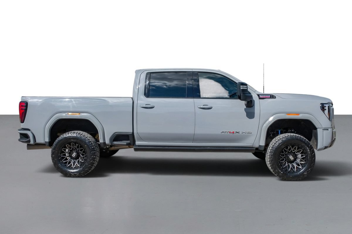 Used 2024 GMC Sierra 2500 AT4X AWD/4WD image 6