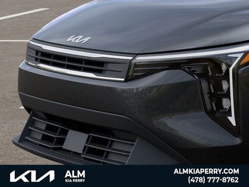 New 2026 Kia K4 LX image 12