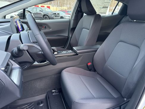 New 2026 Toyota Prius LE image 27