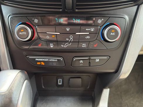 Used 2018 Ford Escape SEL AWD/4WD image 19