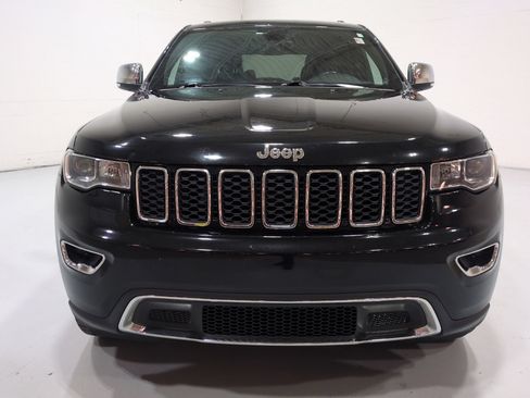 Used 2017 Jeep Grand Cherokee Limited AWD/4WD image 8
