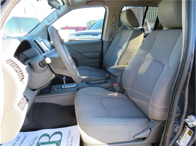 Used 2021 Nissan Frontier SV AWD/4WD image 4
