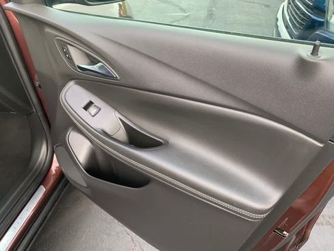 Certified 2023 Buick Encore GX Preferred w/ Cold Weather Comfort Package FWD image 24