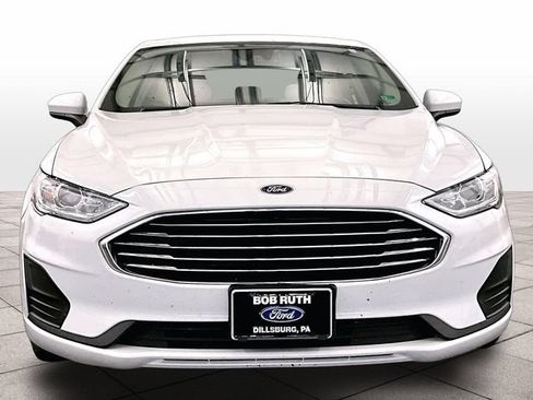 Used 2020 Ford Fusion SE FWD image 3