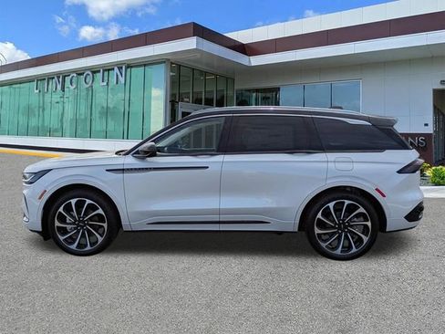 New 2026 Lincoln Nautilus Black Label AWD/4WD image 7