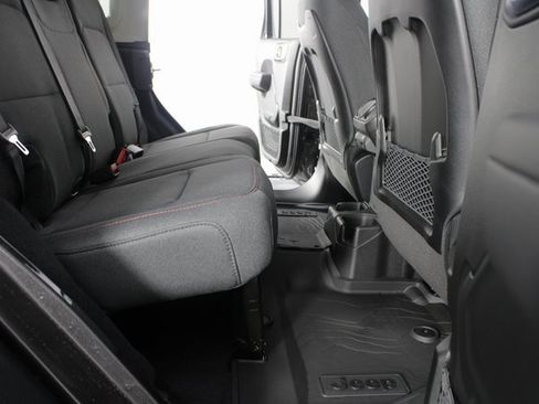 New 2026 Jeep Wrangler Unlimited Rubicon image 18