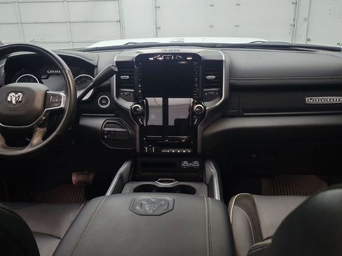 Used 2024 RAM 3500 Laramie w/ Night Edition image 21