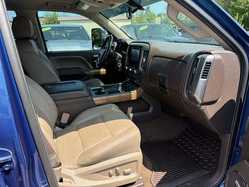 Used 2016 Chevrolet Silverado 1500 LTZ w/ LTZ Plus Package AWD/4WD image 18