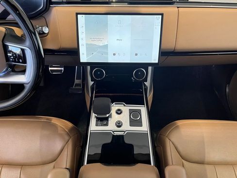 Used 2023 Land Rover Range Rover SE AWD/4WD image 43