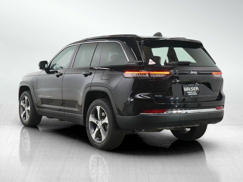 Used 2023 Jeep Grand Cherokee 4WD 4xe image 3
