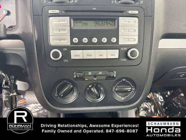 Used 2009 Volkswagen Jetta S FWD image 8