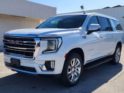 Used 2021 GMC Yukon XL SLT w/ SLT Premium Package