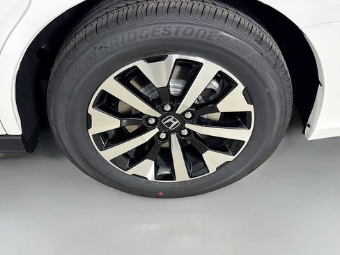 New 2026 Honda Odyssey EX-L image 32