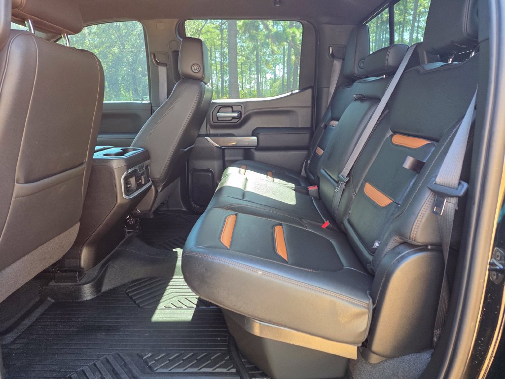 Used 2021 GMC Sierra 1500 AT4 w/ AT4 Premium Package AWD/4WD image 16