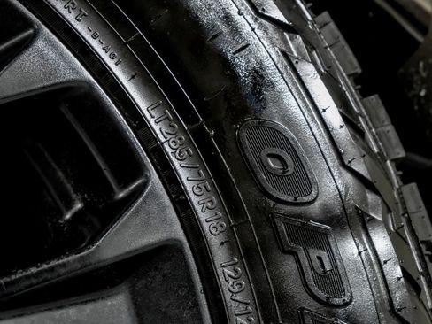 Used 2022 Ford F250 Lariat w/ Tremor Off-Road Package image 56