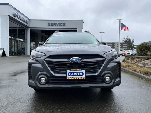 Certified 2025 Subaru Outback Premium AWD/4WD image 3