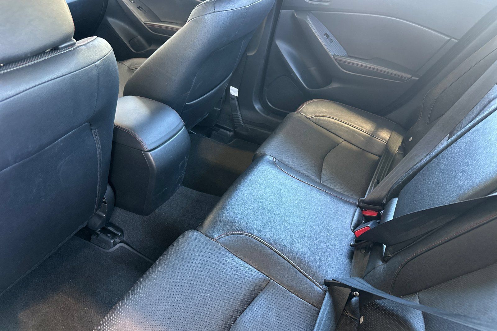 Used 2014 MAZDA MAZDA3 s Grand Touring FWD image 14
