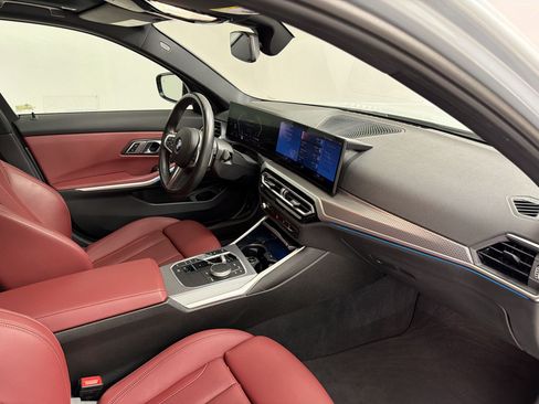 Used 2023 BMW 330i Sedan w/ M Sport Package RWD image 31