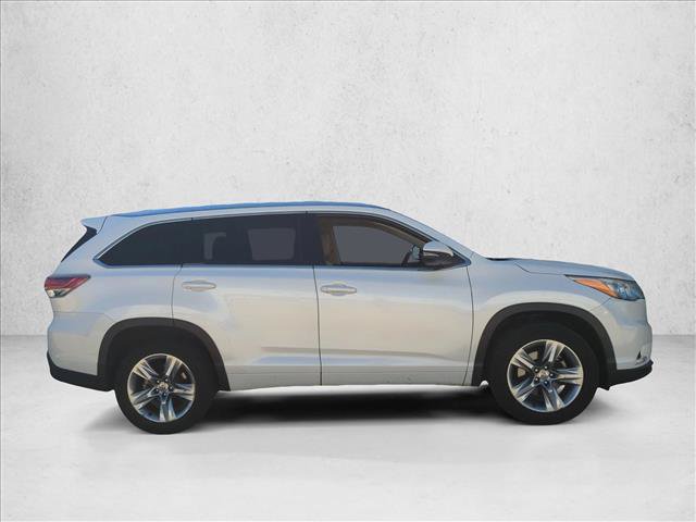 Used 2014 Toyota Highlander Limited FWD image 4