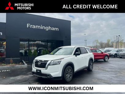 Used 2024 Nissan Pathfinder S
