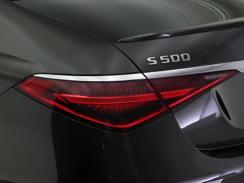 Used 2023 Mercedes-Benz S 500 4MATIC image 18