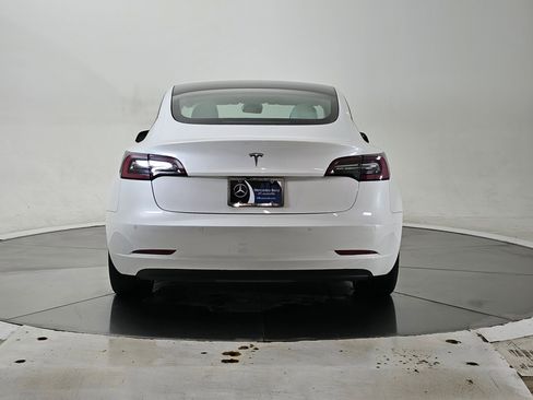 Used 2021 Tesla Model 3 Standard Range Plus image 5