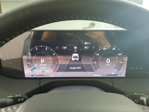 New 2026 Nissan Armada SL w/ Captain's Chari Seat Package image 26