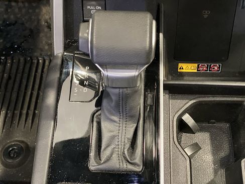 Used 2025 Toyota Tundra Platinum image 22