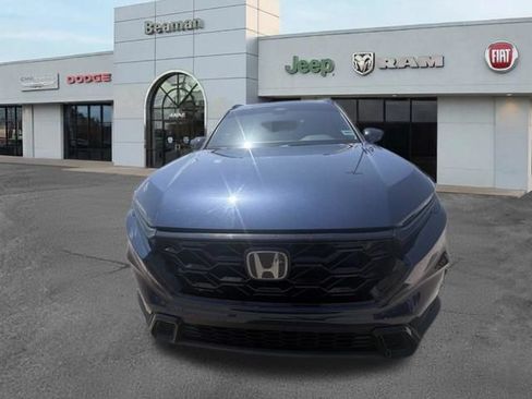 Used 2025 Honda CR-V Sport image 3
