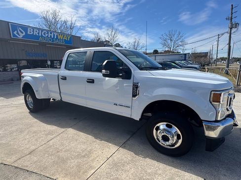 Used 2022 Ford F350 XL w/ STX Appearance Package image 3