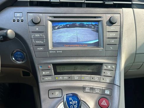 Used 2012 Toyota Prius Three FWD image 5