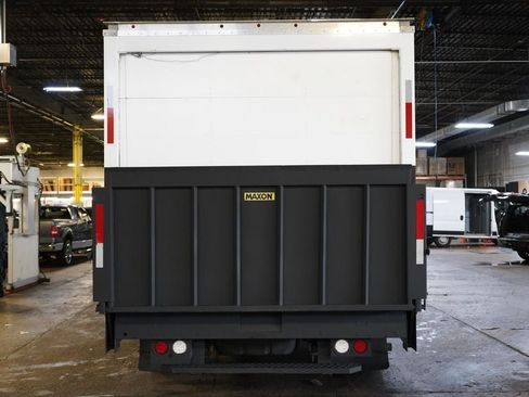 Used 2019 Ford E-350 and Econoline 350 Super Duty w/ Power Windows & Locks Group RWD image 5